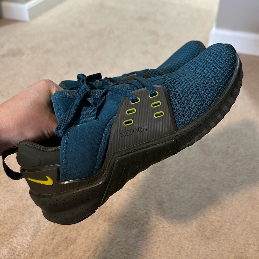 Nike Metcon ✔️ Teal and deep Olive Green 💙💚